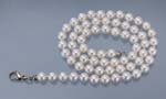Perlen-Collier.