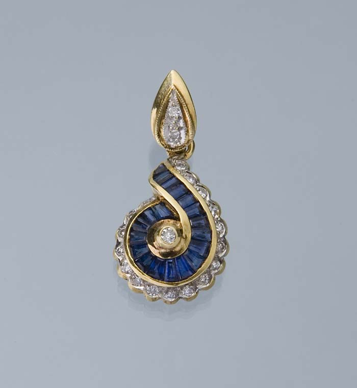 Saphir-Diamant-Anhänger.