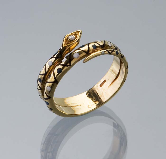 Schlangen-Ring.