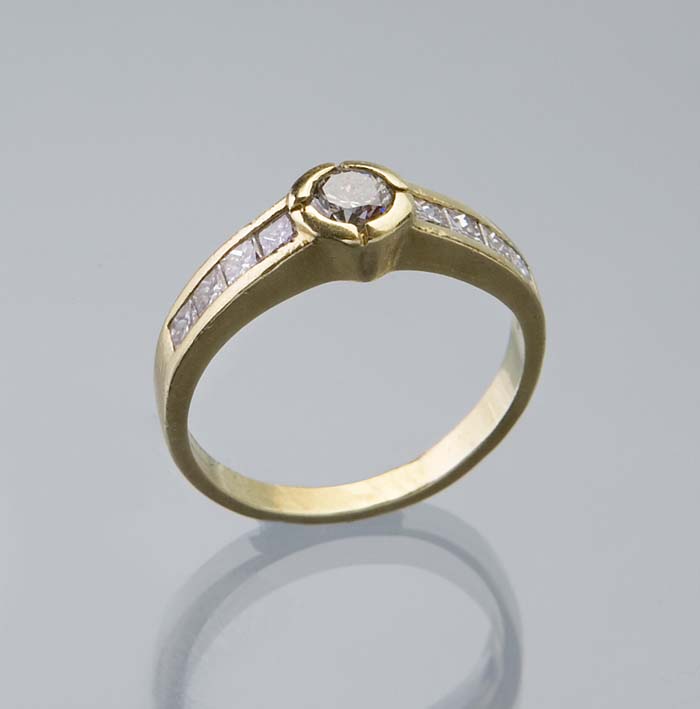 Brillant-Diamant-Ring.
