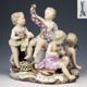 Putti-Figurengruppe.
