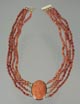 Korallen-Kamee-Collier.