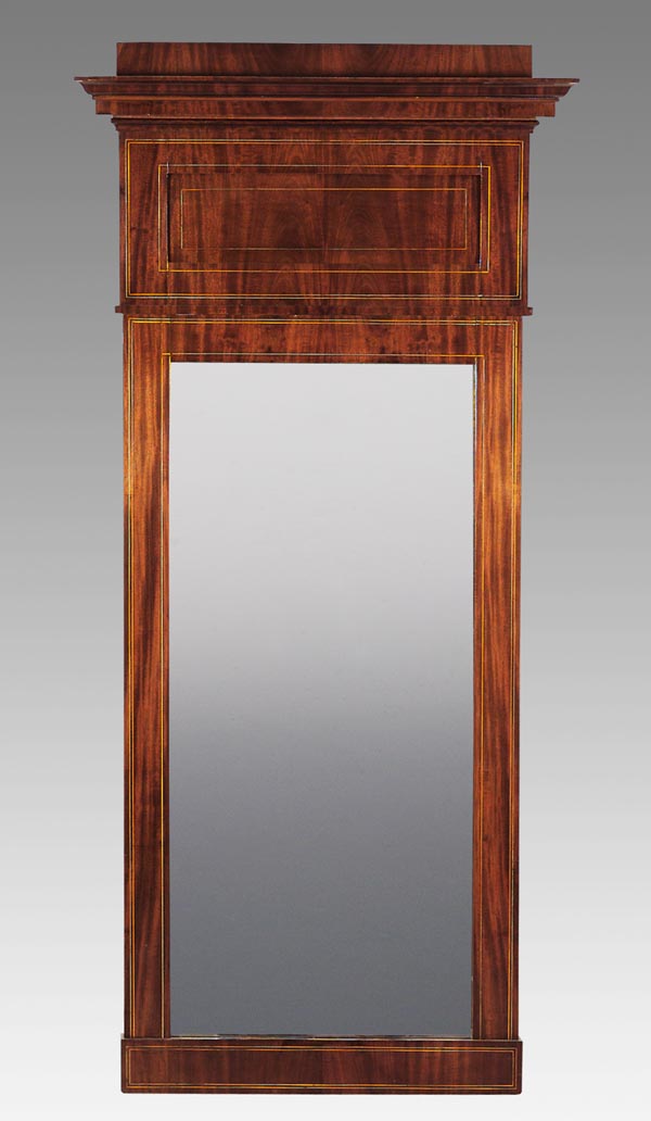 Biedermeier-Spiegel.