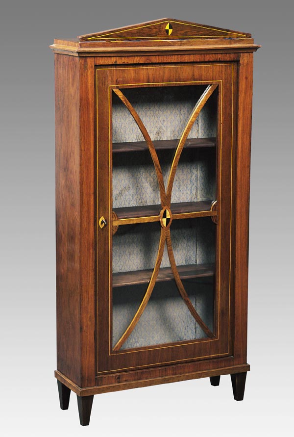 Biedermeier-Vitrinenschrank.