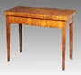 Biedermeier-Spieltisch.