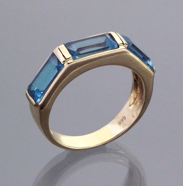 Aquamarin-Ring.