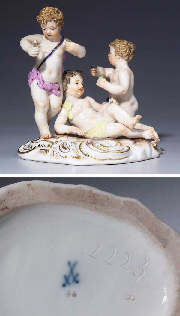 Putti-Figurengruppe.