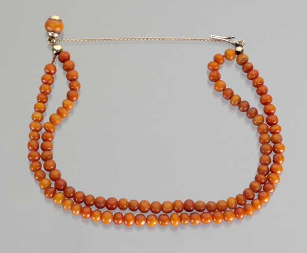 Korallen-Armband.