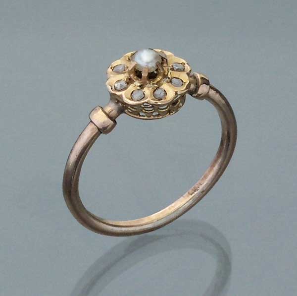 Perlchen-Ring.