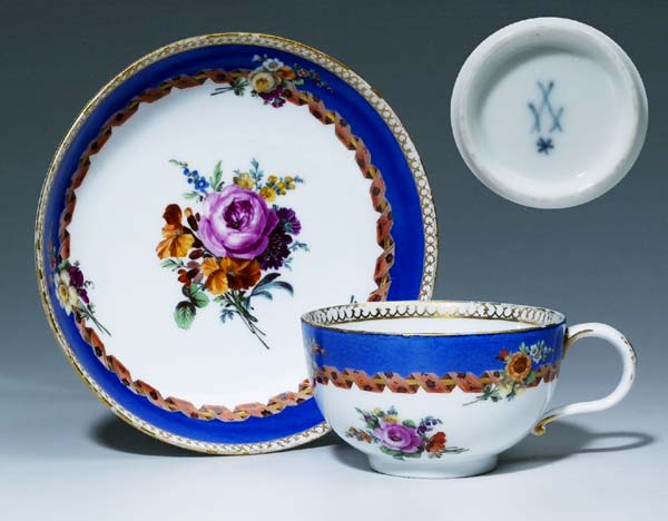 Markolini-Tasse, Untertasse.