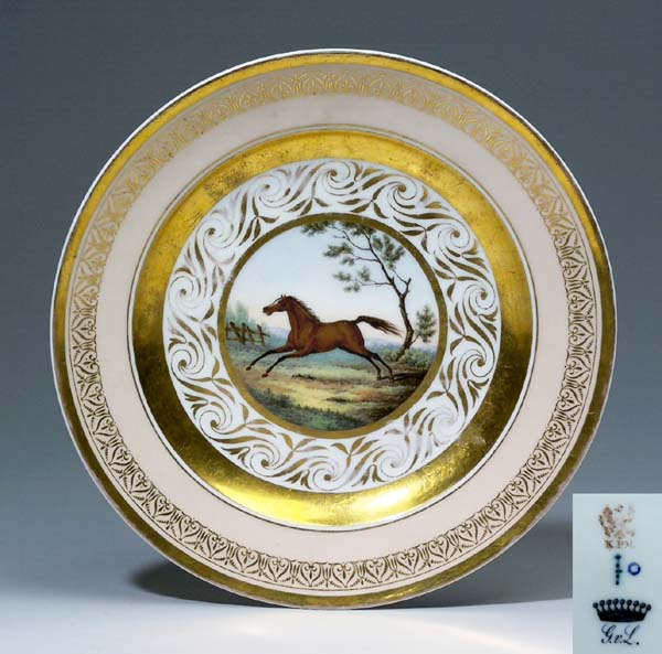 Biedermeier-Bildteller.