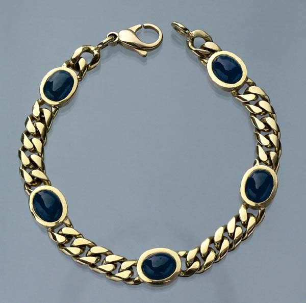 Saphir-Armband.