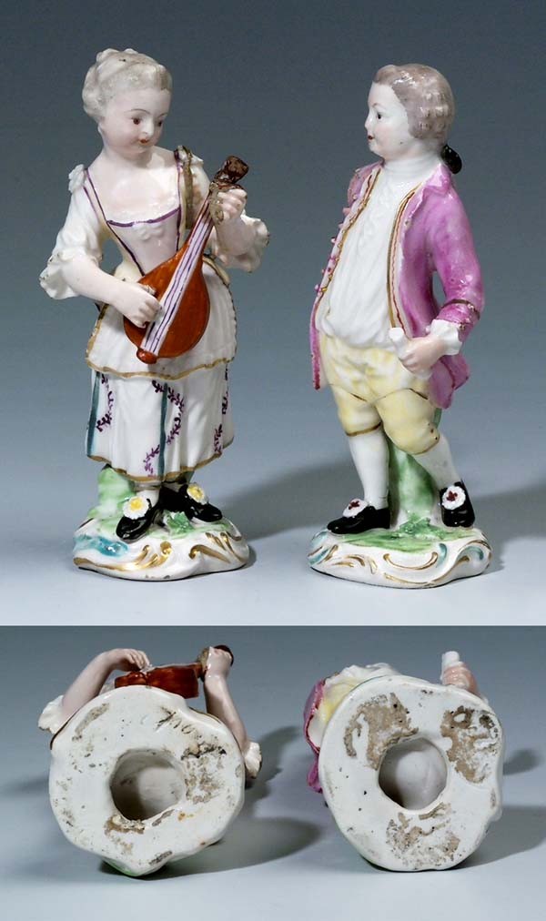 Paar Kinderfiguren.