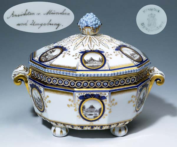 Ansichten-Terrine.