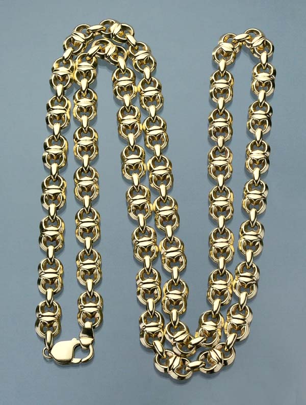 Langes Gold-Collier.
