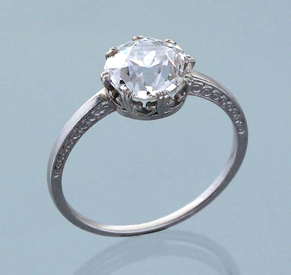 Art Déco-Solitär-Ring.