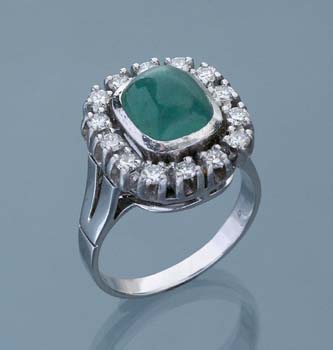Smaragd-Brillant-Ring.