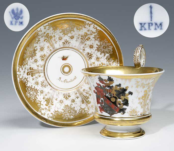 Wappen-Tasse, Untertasse.