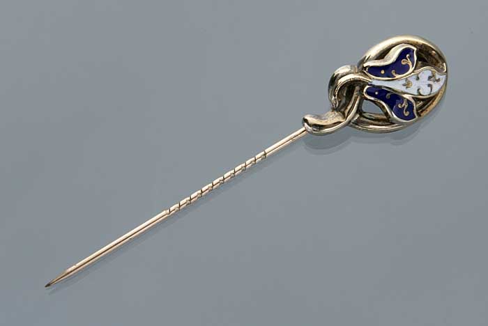 Biedermeier-Nadel.