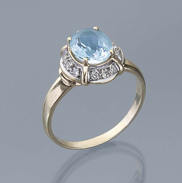 Aquamarin-Brillant-Ring.