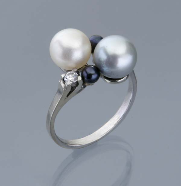 Perlen-Ring.