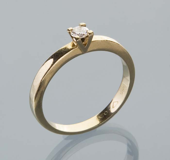 Solitär-Ring.