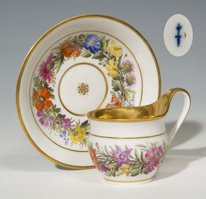Biedermeier-Tasse, Untertasse.