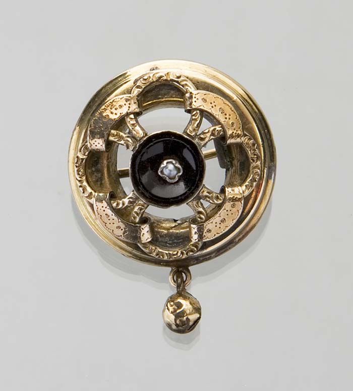 Biedermeier-Brosche.