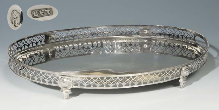 Großes Louis XVI-Tablett.
